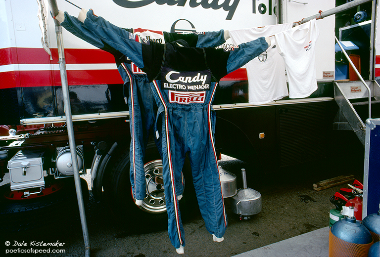 Drying.uniforms.Toleman.silv83.sign