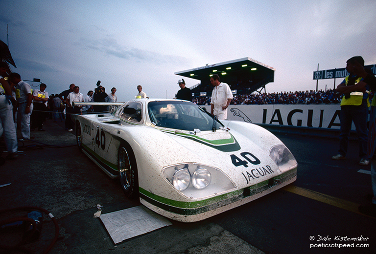 jaguar40.nightpits.sign