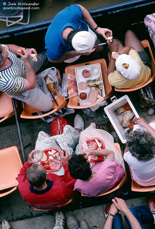 lemans.spectators.lunch.sign