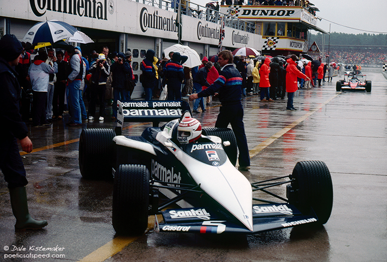 BT52.piquet.rain.pits.hock83
