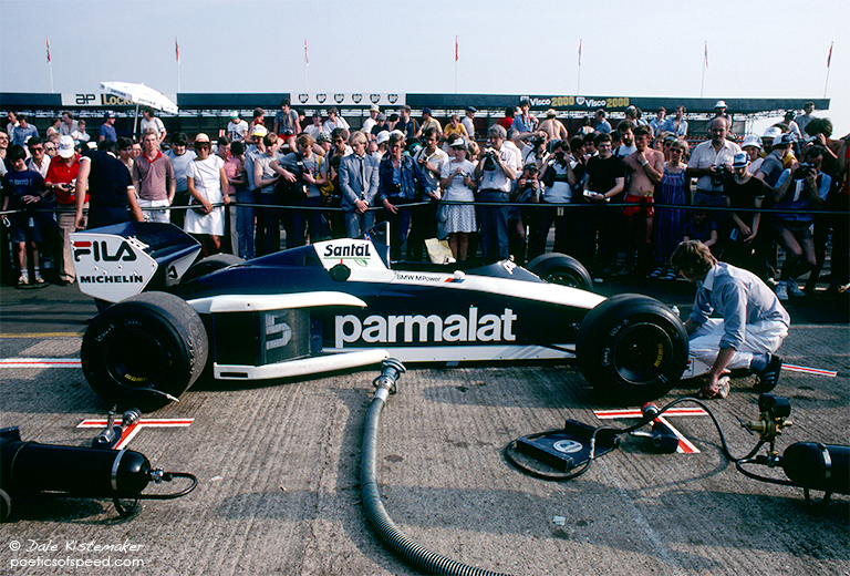 BT52 walkabout.sliv.83.sign