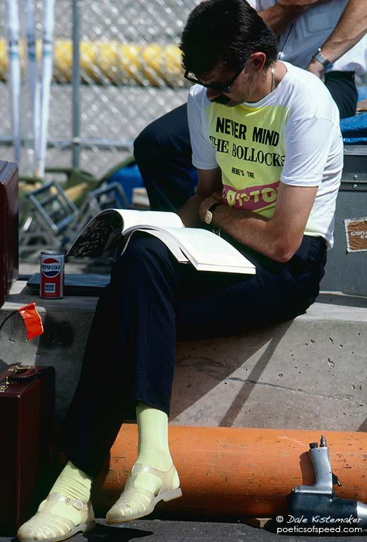 murray.catalog.dallas84.sign