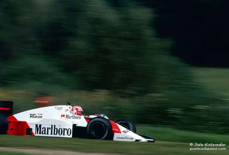 lauda.mclaren.MP4:2B.aus85.sign