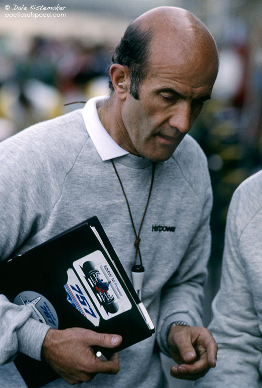 Brian.Hart&notebook.sign