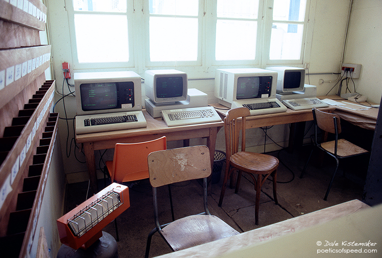 computers.lemans.85.sign