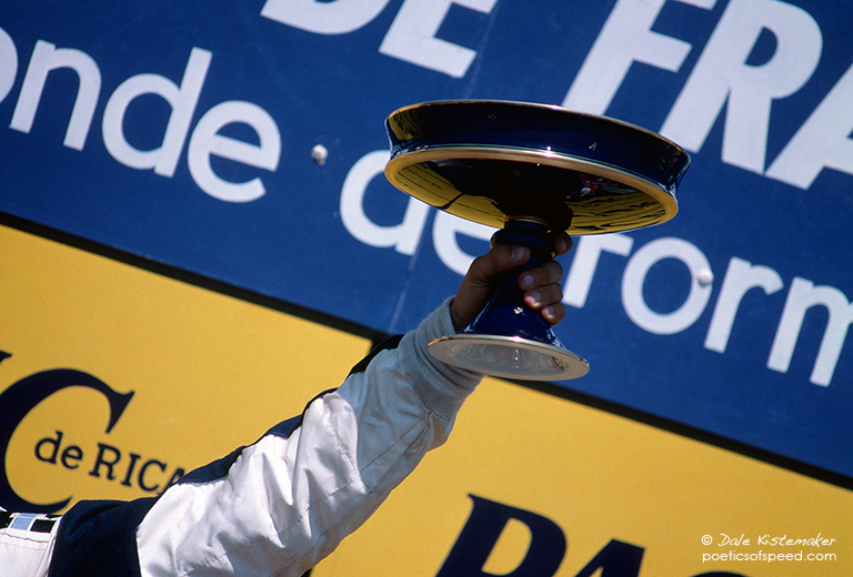 trophy.france85.sign