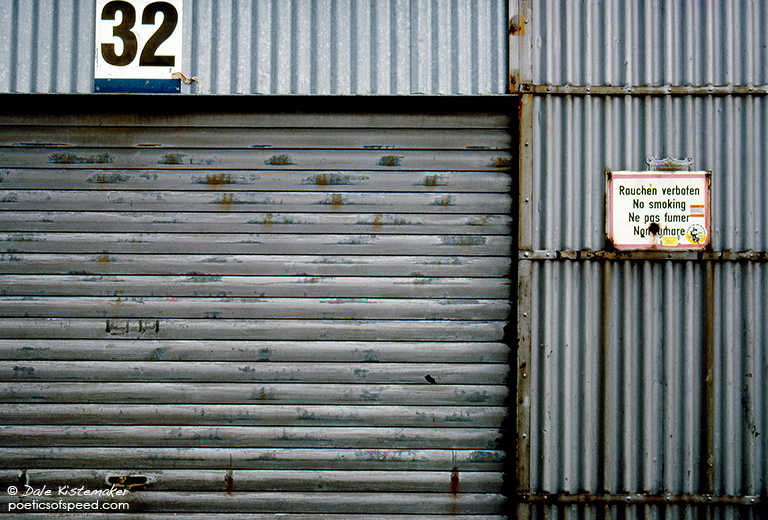 nosmoking32germ85sign